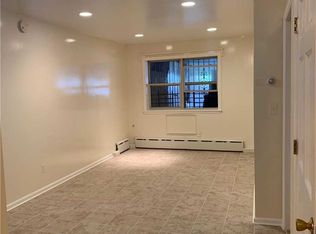 33-13 101st St, Corona, NY 11368