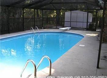 2nd image of 721 Leaning Oaks Dr