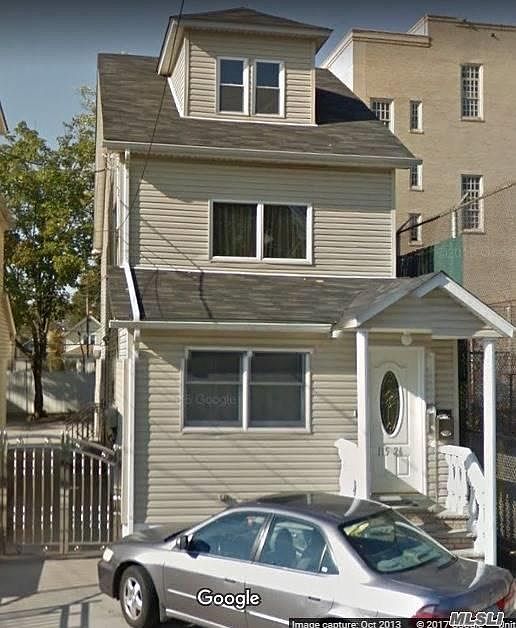 2nd image of 11526 131st St