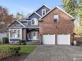 720 62nd Ave NE, Tacoma, WA