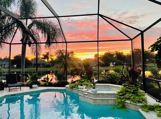 523 Hunter Ln, Bradenton, FL 34212