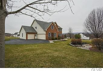 2nd image of 4020 Schaeffer Dr