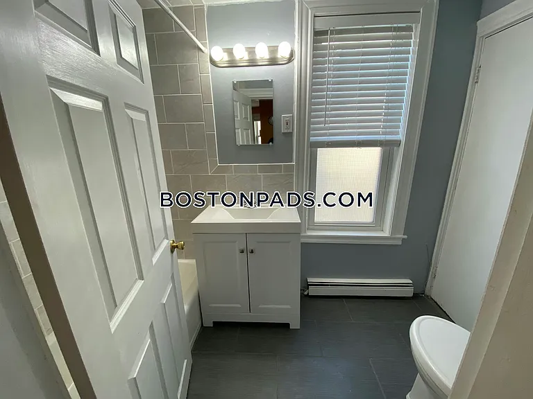 24 Farrington Ave #2 — Photo 7