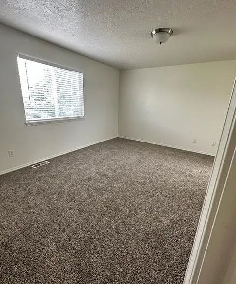 4823 Charmae St — Photo 12