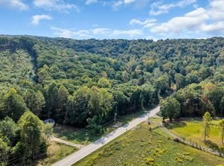 399 Highway, Palmer, TN 37365