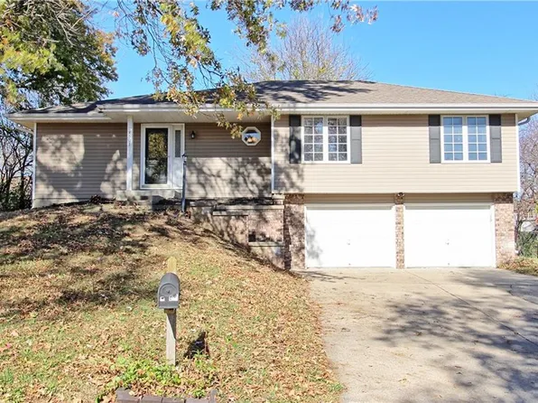 4501 Alpha Ln, Saint Joseph, MO 64506