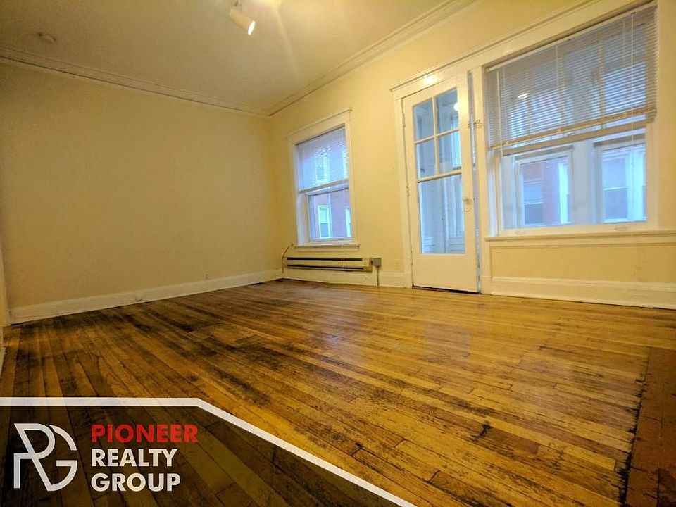 1st image of 4421 N Wolcott Ave #4427B1