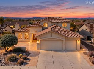 2501 E Bluejay Bluff Ln, Green Valley, AZ 85614