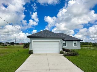 1083 Calico St, Labelle, FL 33935
