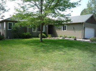 24826 E Hauser Lake Rd, Newman Lake, WA 99025