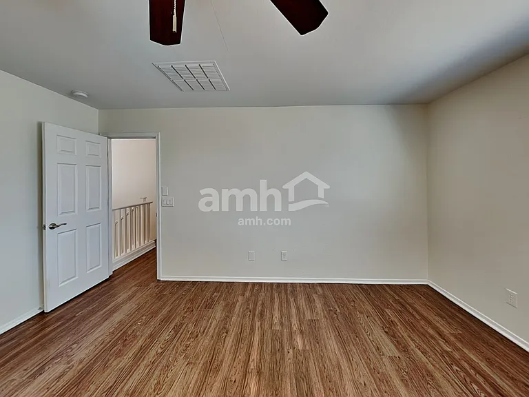 11353 W Buchanan St — Photo 11