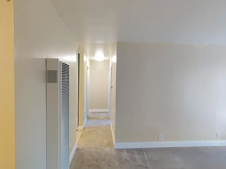 2431 Ellsworth St — Photo 44