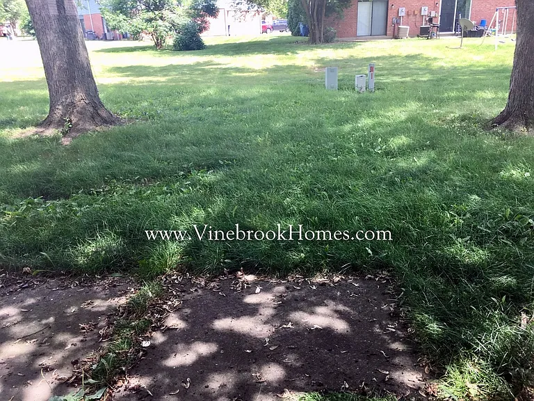 8225 Schoolgate Dr — Photo 19