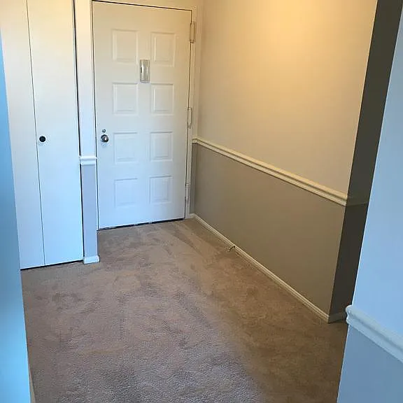 8350 Greensboro Dr #402 — Photo 8
