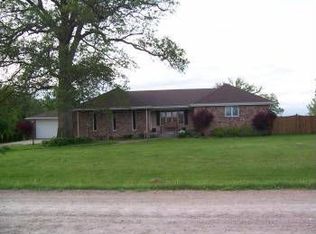 1582 Cedar Muscatine Rd, Wilton, IA 52778