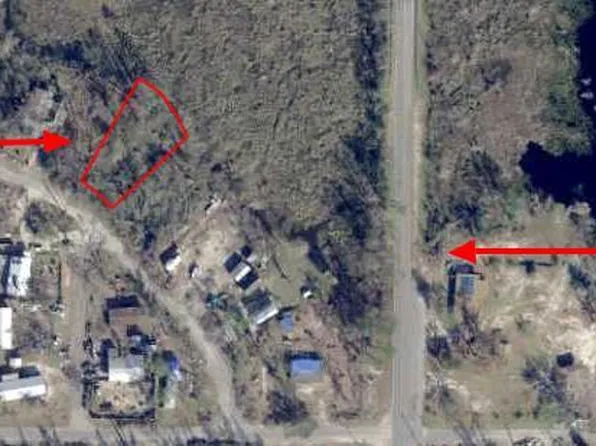 3813 Sherrett Dr, Southport, FL 32409