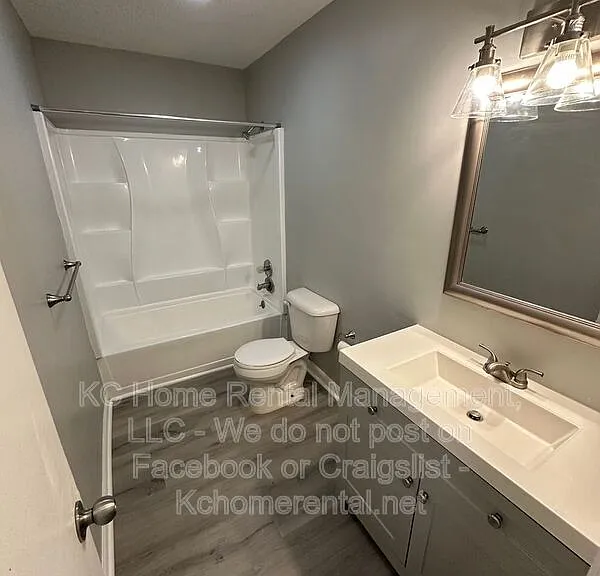 4711 Switzer Rd — Photo 18