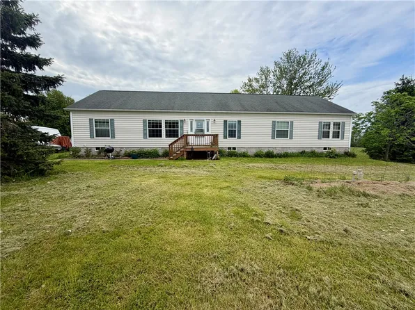 4040 Dugue Rd, Hector, NY 14841