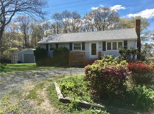 124 Louise Dr, Tiverton, RI 02878
