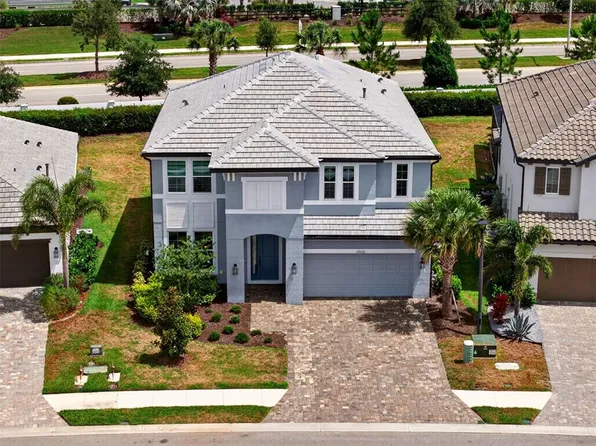 17510 Savory Mist Cir, Lakewood Ranch, FL 34211