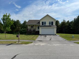 27 Twoey Dr, Windham, ME 04062