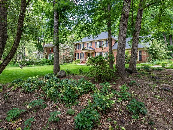 2nd image of 5609 McCallum Ct