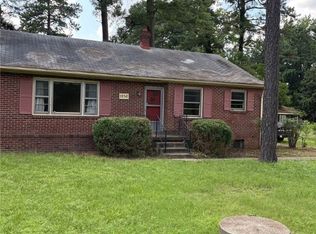 1956 Squirrel Level Rd, Petersburg, VA 23805
