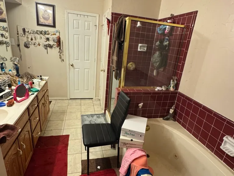 912 Haverstraw Pl — Photo 11