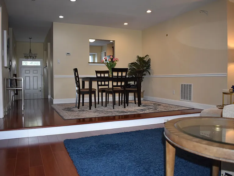 6844 Signature Cir — Photo 7