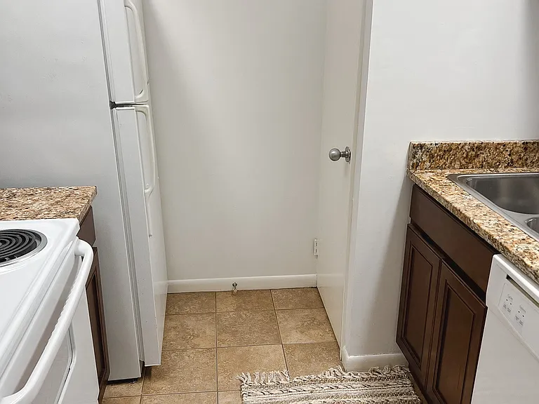 The Lenox at Merritt Island — Photo 32