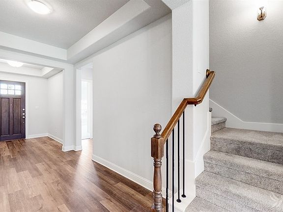4th image of 129 Trail Dr