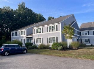 313 Springbrook Cir, Portsmouth, NH 03801
