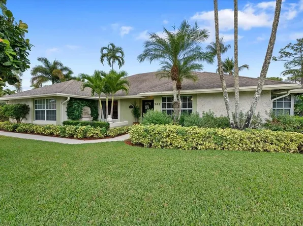 342 Knotty Wood Lane, Wellington, FL 33414