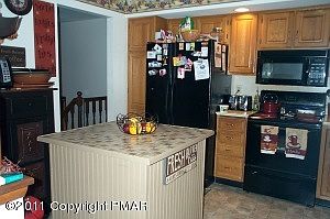 3rd image of 120 Eugene Dr