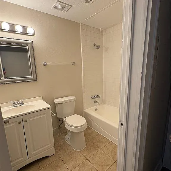907 N Bishop Ave #B — Photo 11