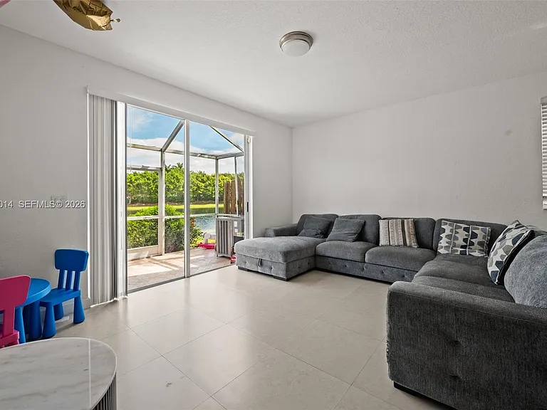3676 San Simeon Cir — Photo 10