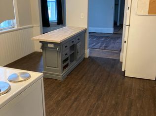 1133 1st Ave SW, Cedar Rapids, IA 52405