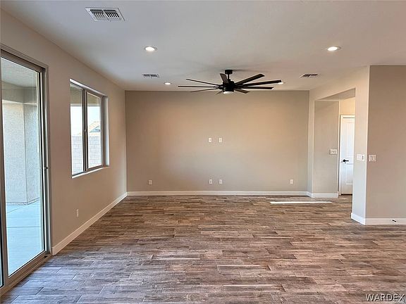 2nd image of 3437 Sunbeam Drive