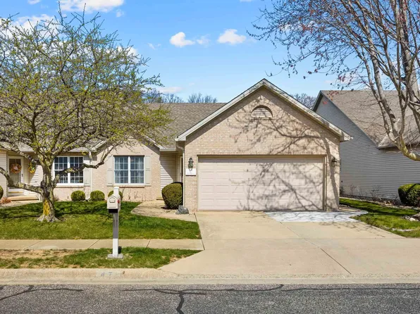 47 Fox Creek Ct, Morton, IL 61550