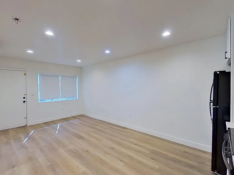 829 N Garfield St — Photo 25