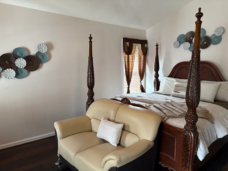 530 Barclay Ct — Photo 20
