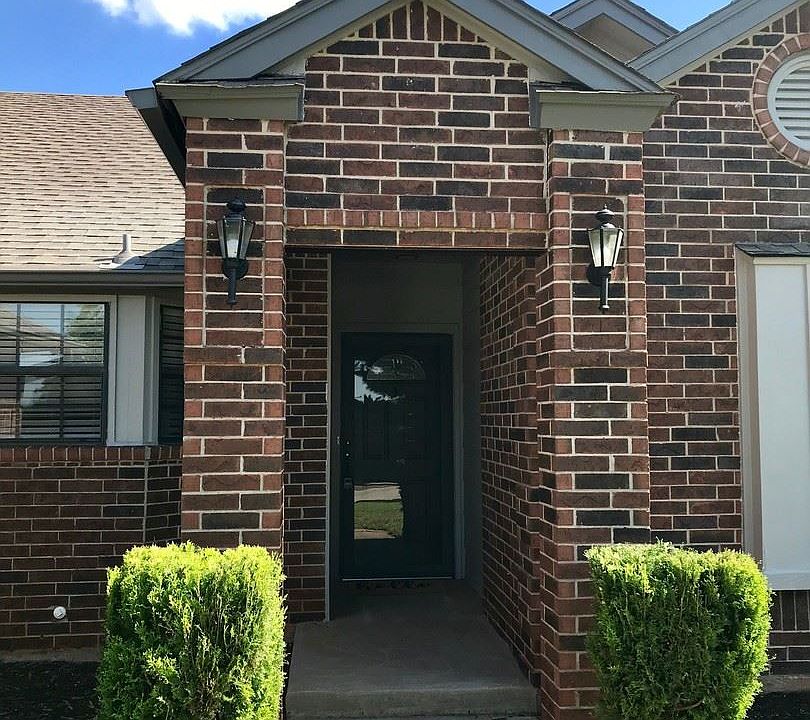 1st image of 6628 NW 124th St