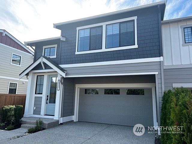 2nd image of 9869 135th Avenue NE #5