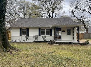 787 Ivy Rd, Memphis, TN 38117