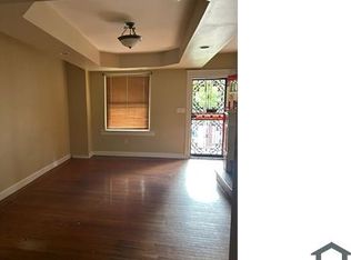 2116 Park Ave, Baltimore, MD 21217