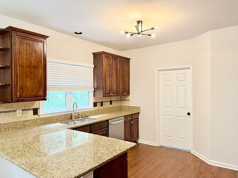 5010 Tidewater Way — Photo 11