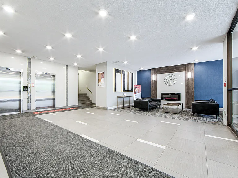 175 Shaughnessy Blvd — Photo 12