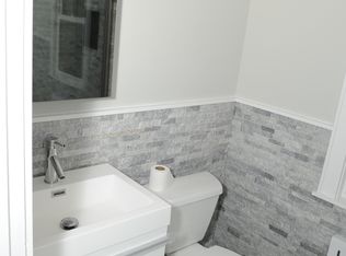 13339 245th St, Rosedale, NY 11422