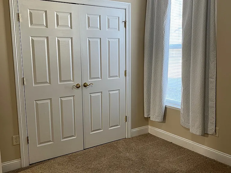 2672 Gardenia Ave #1 — Photo 14