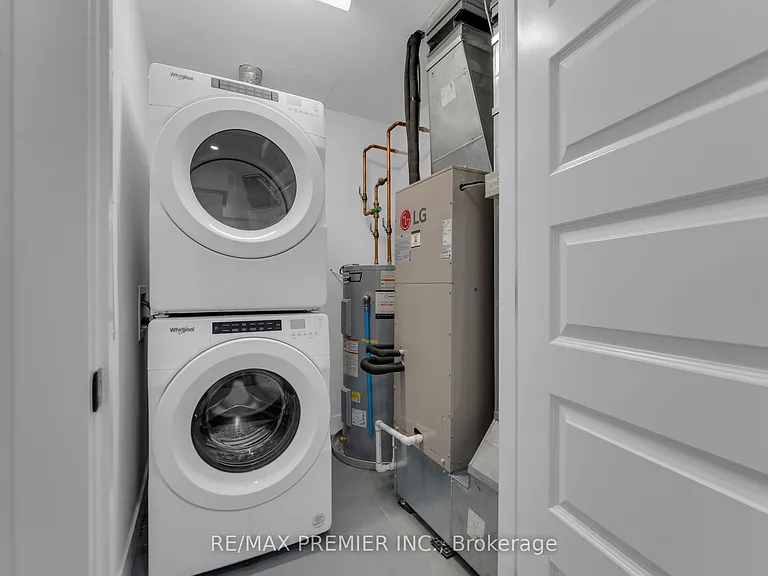 1000 Lackner Pl #215 — Photo 25